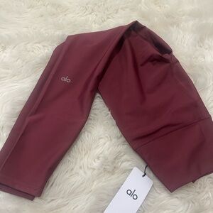 ALO Yoga Burgundy Leggings